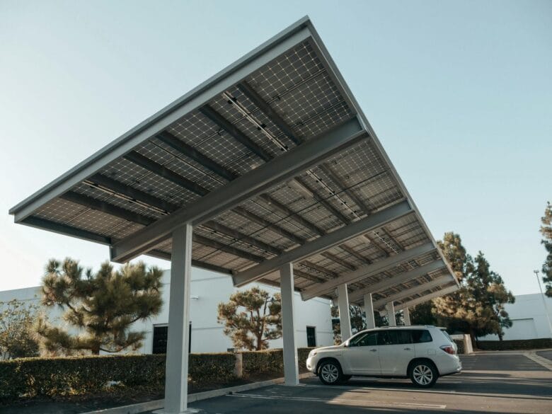 Hybrid Utility Scale Plant Service Station in Chile Header Image