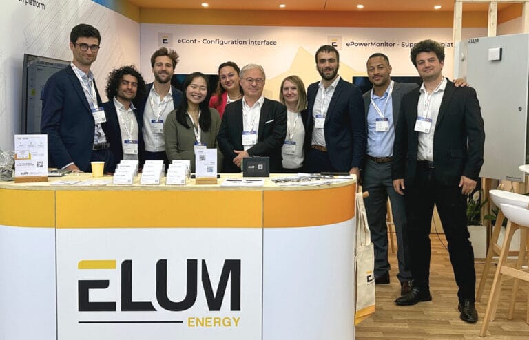 Main banner showing Elum Energy’s partners and certified solar installers network.